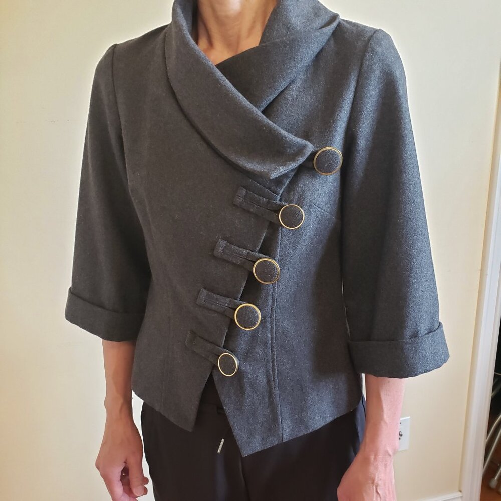 Y2K Ringspun UK Brand Women's Short Grey Wool Jacket with Asymmetrical Buttons